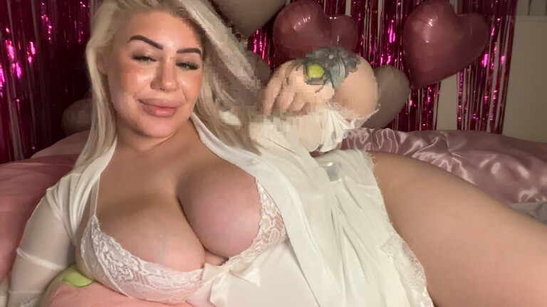 xAmberHeartx's Streamate show and profile