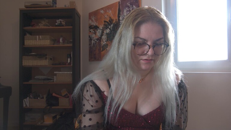 MistressMarlena's Streamate show and profile