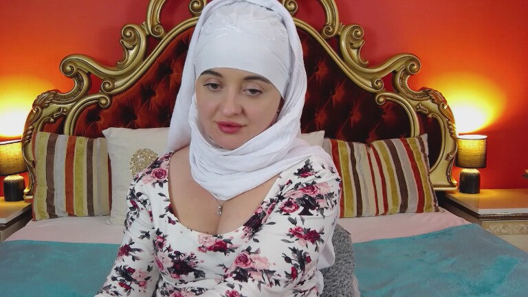 ANNALYAx's Streamate show and profile