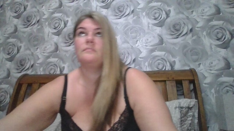 BabyCakesUK's Streamate show and profile