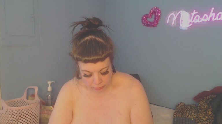 NatashaSalad's Streamate show and profile